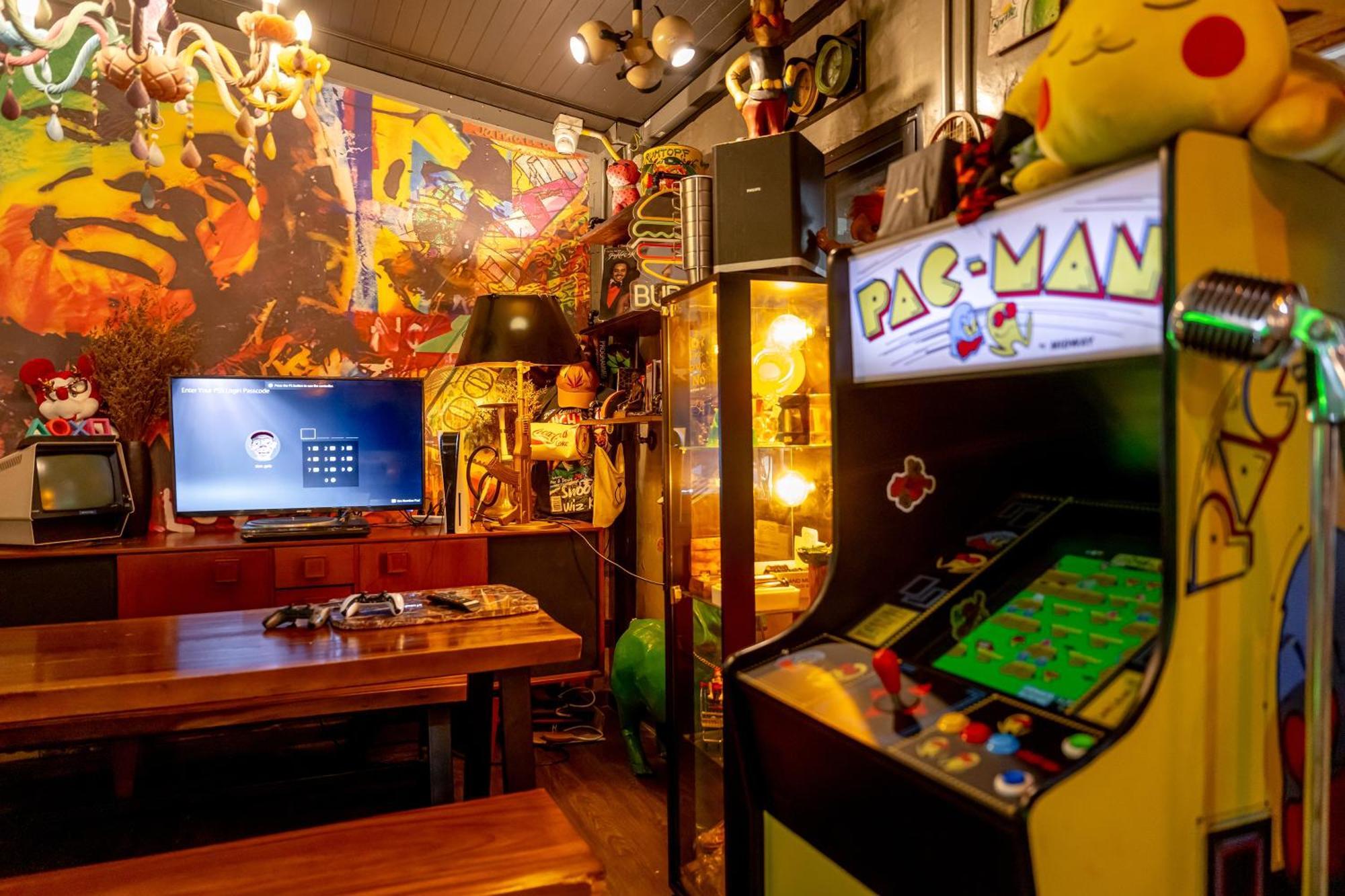 Vibes Hostel Банкок Екстериор снимка